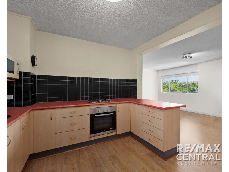 30 West Street, Highgate Hill QLD 4101