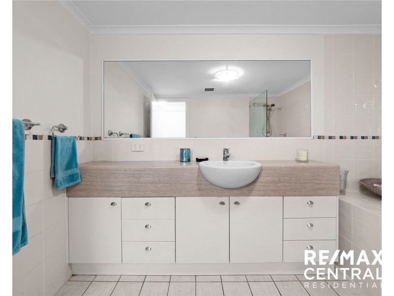 Level 1/15  Newstead Avenue, Newstead QLD 4006