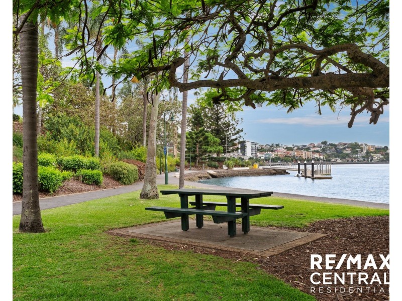 Level 1/15  Newstead Avenue, Newstead QLD 4006