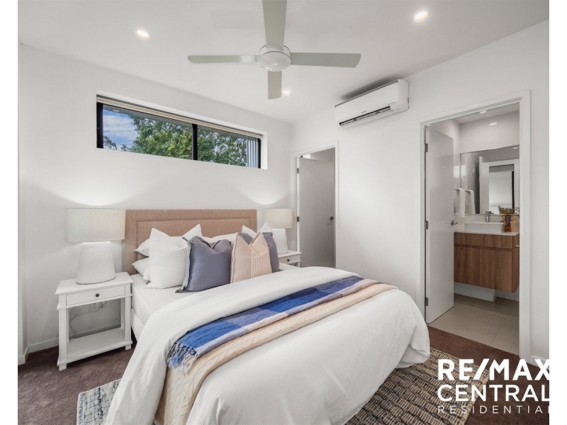 Level 2/16 Le Grand Street, Macgregor QLD 4109