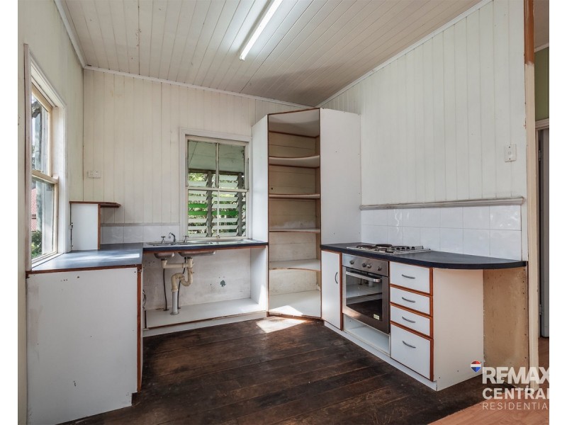 37 Flower Street, Woolloongabba QLD 4102