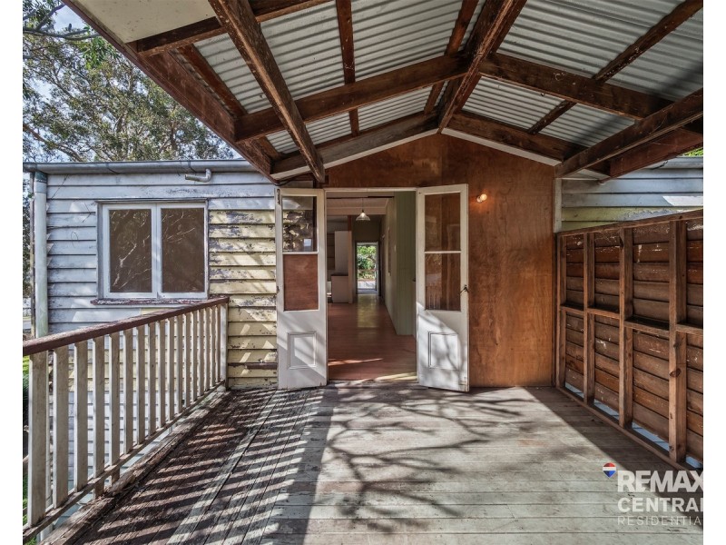 37 Flower Street, Woolloongabba QLD 4102