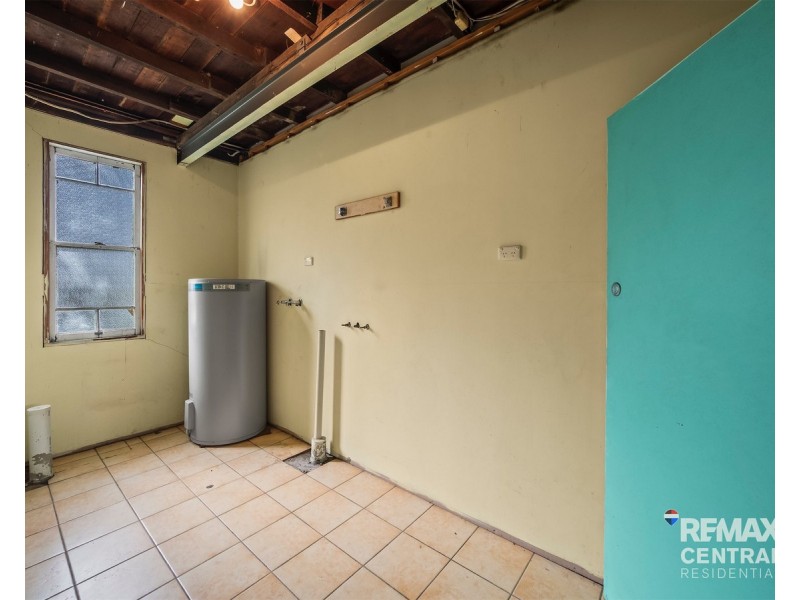 37 Flower Street, Woolloongabba QLD 4102