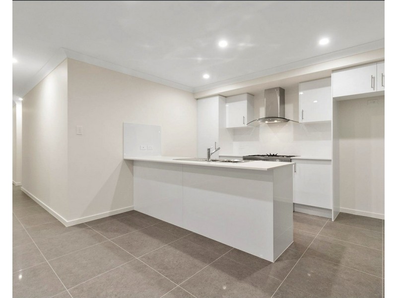 28 Peter Harbeck Street, Spring Mountain QLD 4124