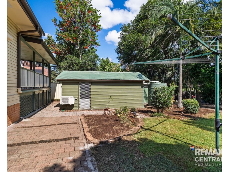26 Parnoolar Crescent, Ferny Hills QLD 4055