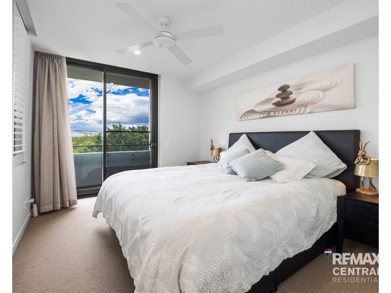 Level 4/50 Parkside Circuit, Hamilton QLD 4007