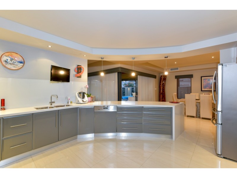 36 Messina Avenue, Stirling WA 6021