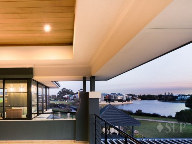 6 Blancoa Lane, Stirling WA 6021