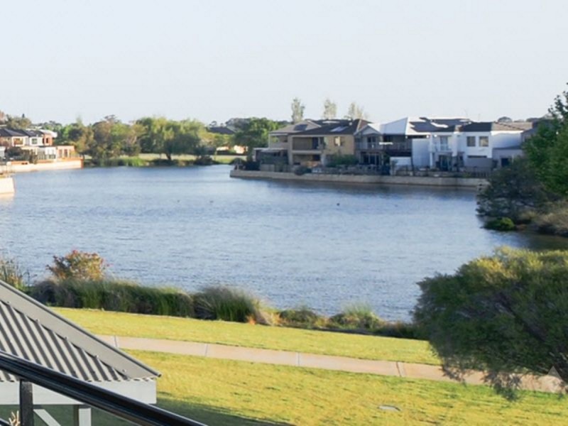 6 Blancoa Lane, Stirling WA 6021