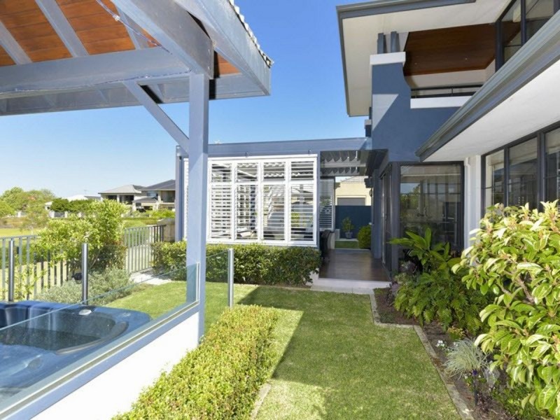 6 Blancoa Lane, Stirling WA 6021