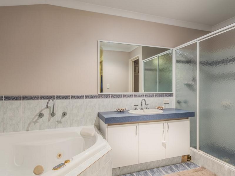 3 Whiteman Crescent, Bertram WA 6167