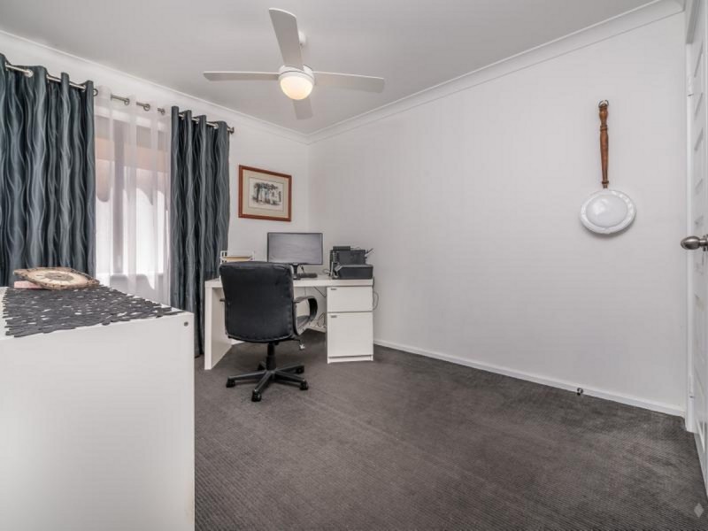 12 View Terrace, Quinns Rocks WA 6030