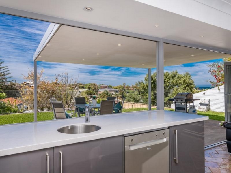 12 View Terrace, Quinns Rocks WA 6030