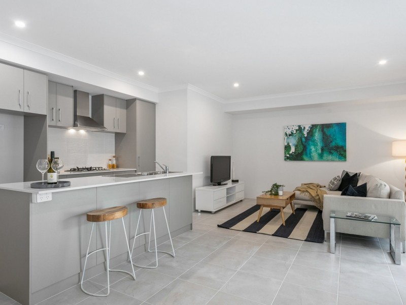 67 Grand Paradiso Parade, Merriwa WA 6030