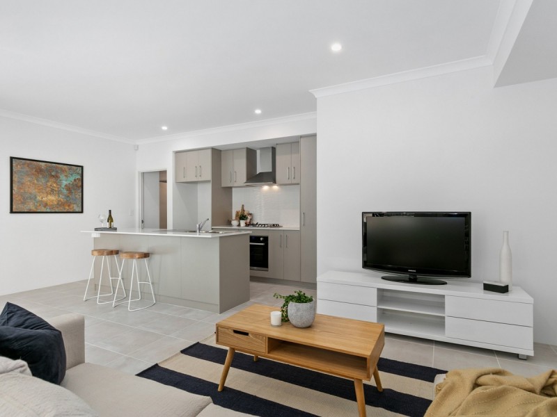 67 Grand Paradiso Parade, Merriwa WA 6030