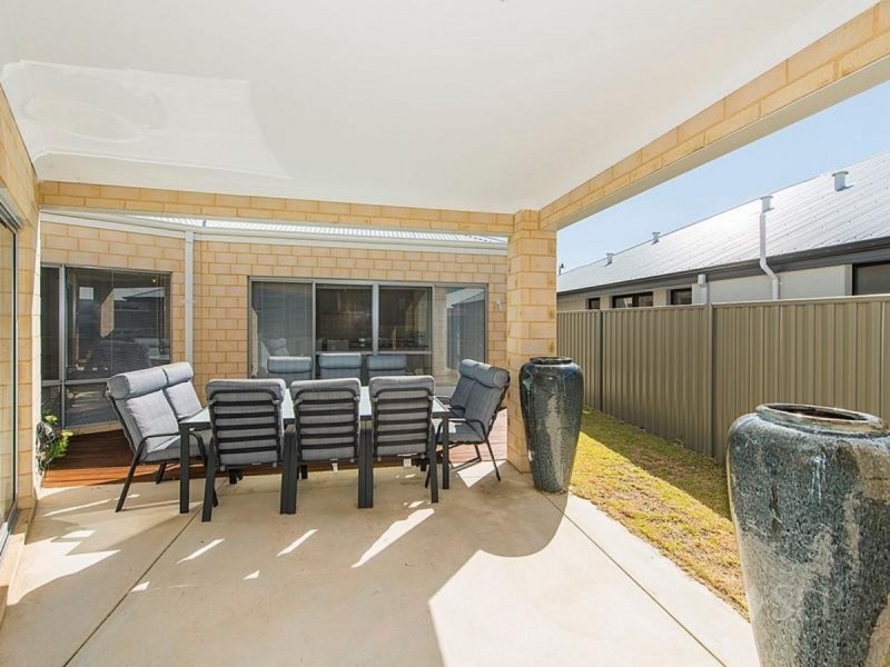 2 Gypsum  Avenue, Harrisdale WA 6112