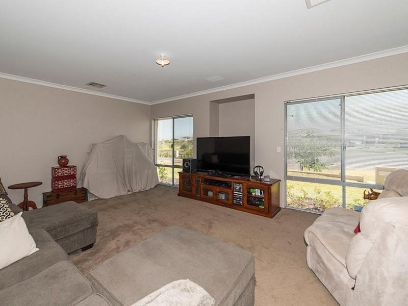 2 Gypsum  Avenue, Harrisdale WA 6112