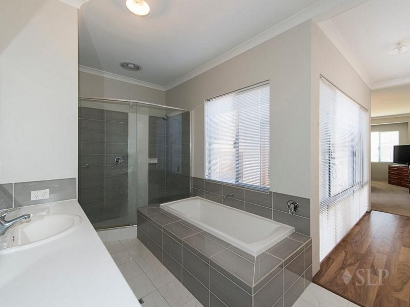 2 Gypsum  Avenue, Harrisdale WA 6112