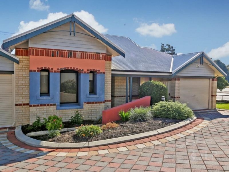 12/2 Camberwell  Road, Balga WA 6061