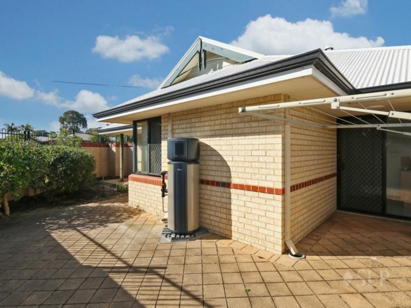 12/2 Camberwell  Road, Balga WA 6061