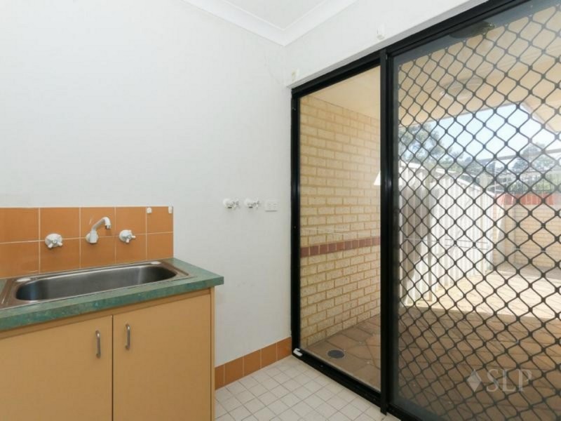 12/2 Camberwell  Road, Balga WA 6061