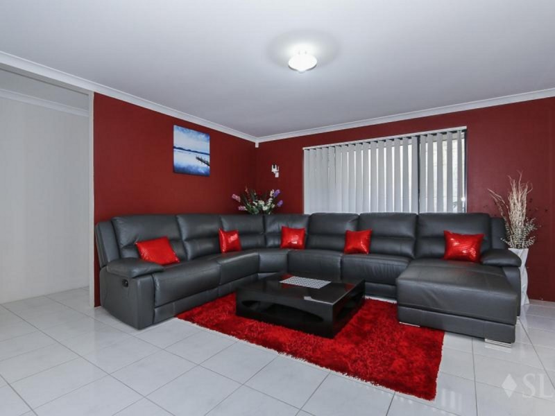 3E Brecknock Way, Girrawheen WA 6064