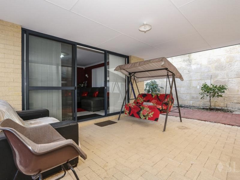 3E Brecknock Way, Girrawheen WA 6064