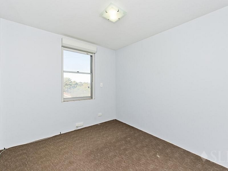 38/40 Pollard Street, Glendalough WA 6016