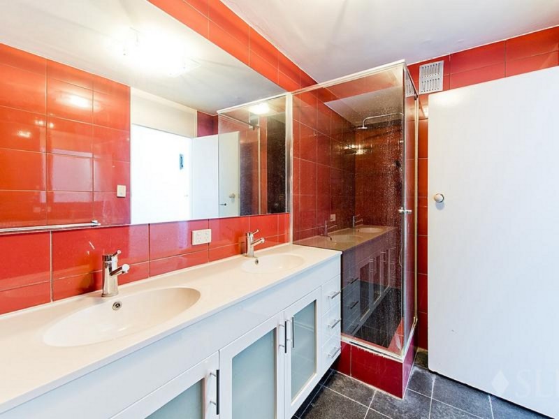 38/40 Pollard Street, Glendalough WA 6016