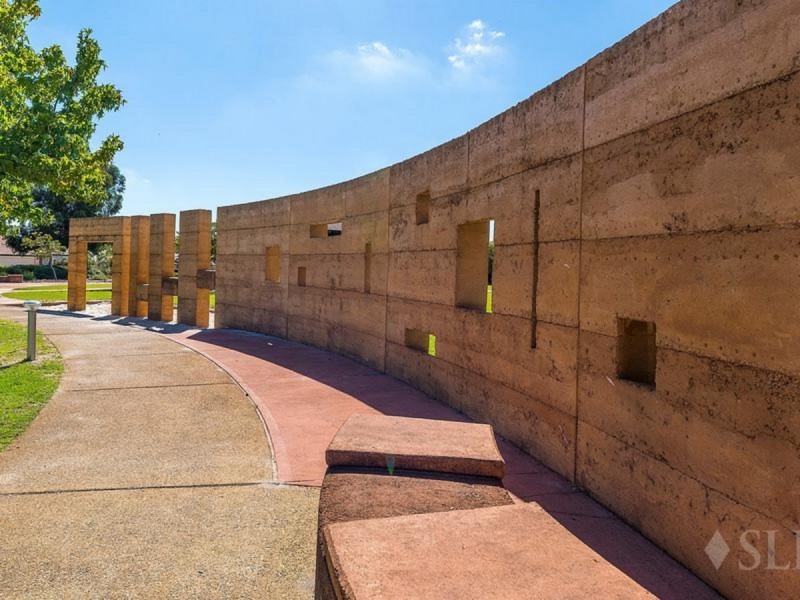 8 Ghost Gum Gardens, Baldivis WA 6171