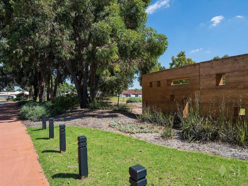 8 Ghost Gum Gardens, Baldivis WA 6171