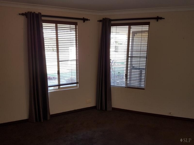 14 St Ives Drive, Yanchep WA 6035