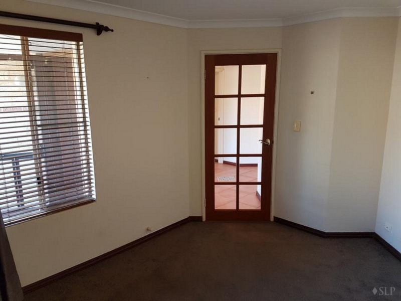 14 St Ives Drive, Yanchep WA 6035