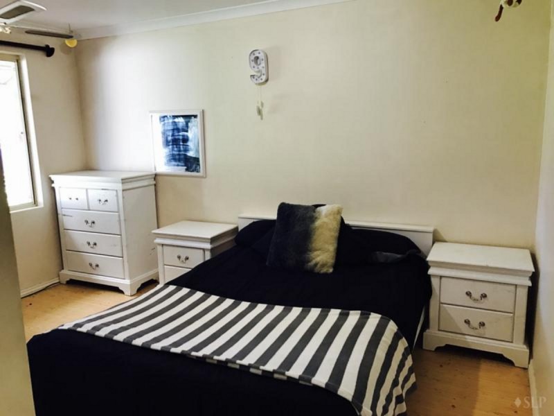 14 St Ives Drive, Yanchep WA 6035