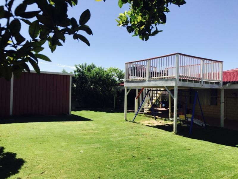 14 St Ives Drive, Yanchep WA 6035