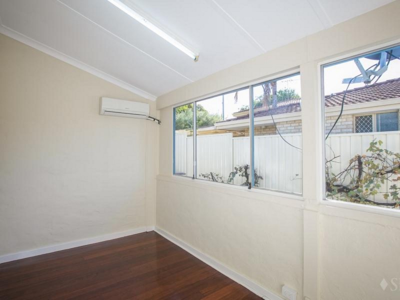1/50 Scott Street, South Fremantle WA 6162