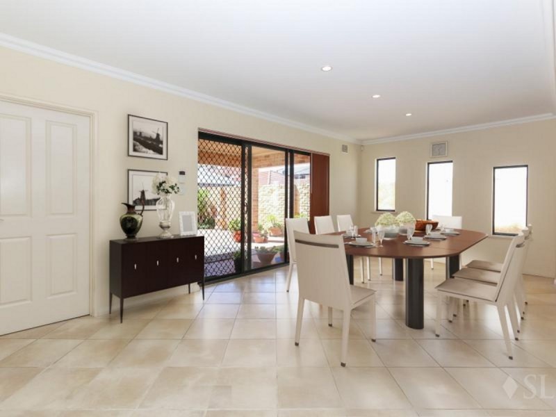 8 Leclair Terrace, Stirling WA 6021