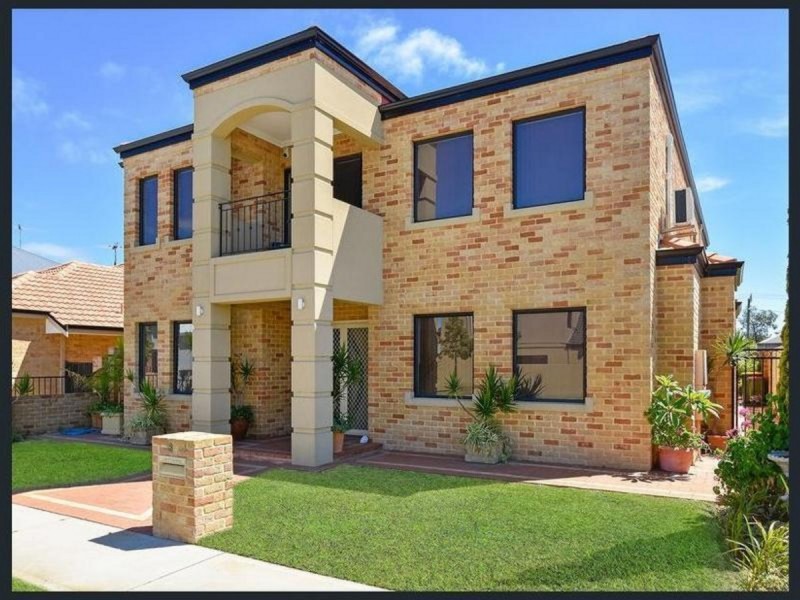 8 Leclair Terrace, Stirling WA 6021