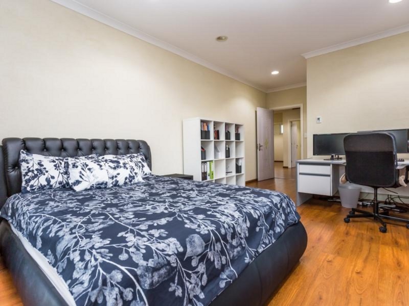 11A Riley Road, Riverton WA 6148