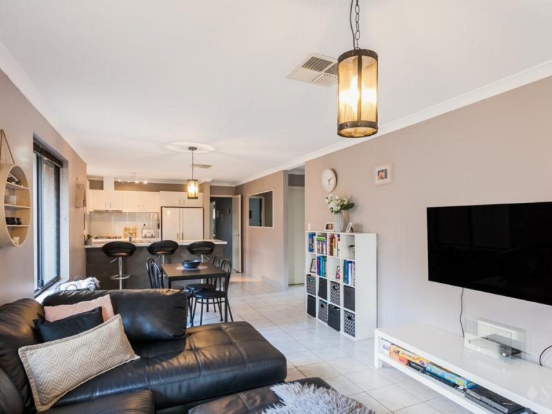 31 Millbrook Avenue, Bertram WA 6167