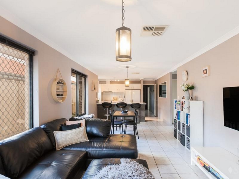 31 Millbrook Avenue, Bertram WA 6167