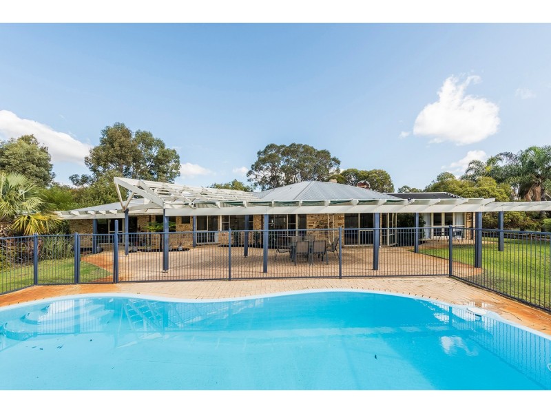 84 Cardinal Drive, The Vines WA 6069