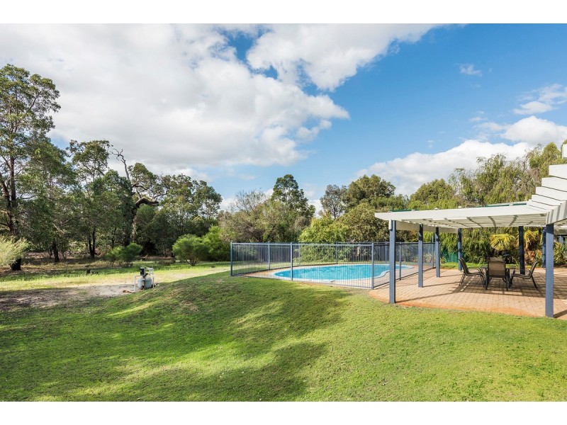 84 Cardinal Drive, The Vines WA 6069