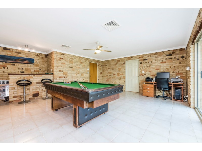 84 Cardinal Drive, The Vines WA 6069