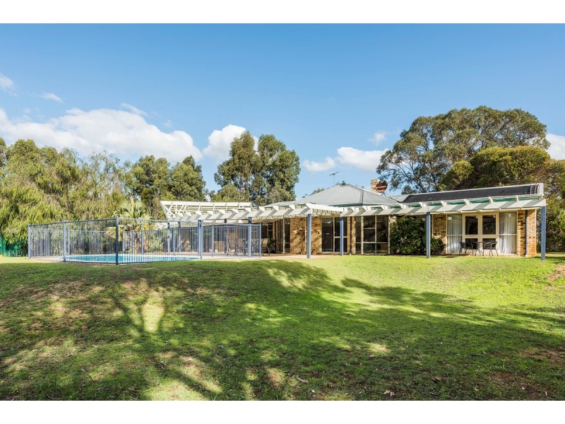 84 Cardinal Drive, The Vines WA 6069