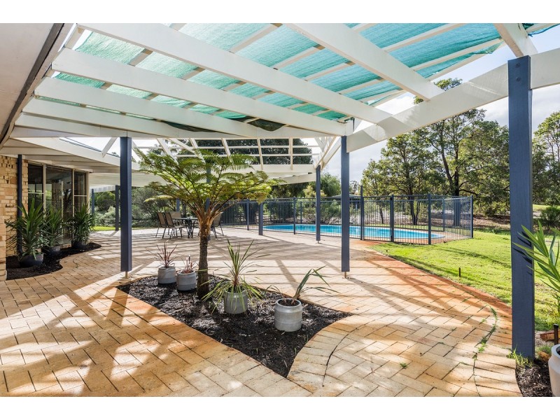 84 Cardinal Drive, The Vines WA 6069