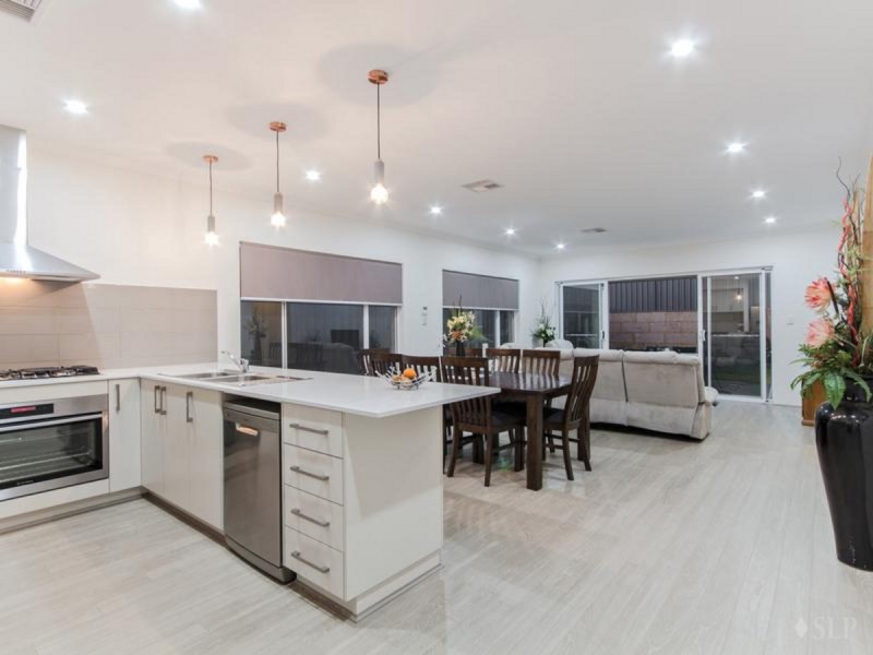 7 Egerton Road, Parmelia WA 6167