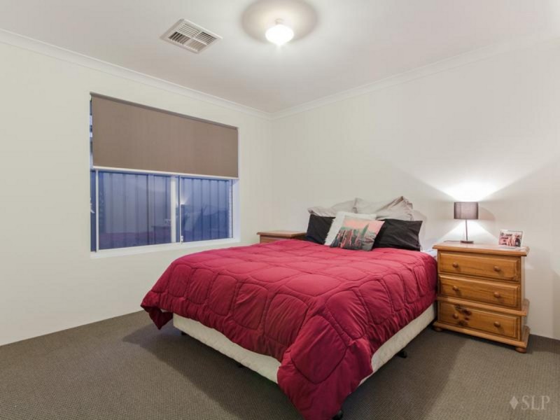 7 Egerton Road, Parmelia WA 6167