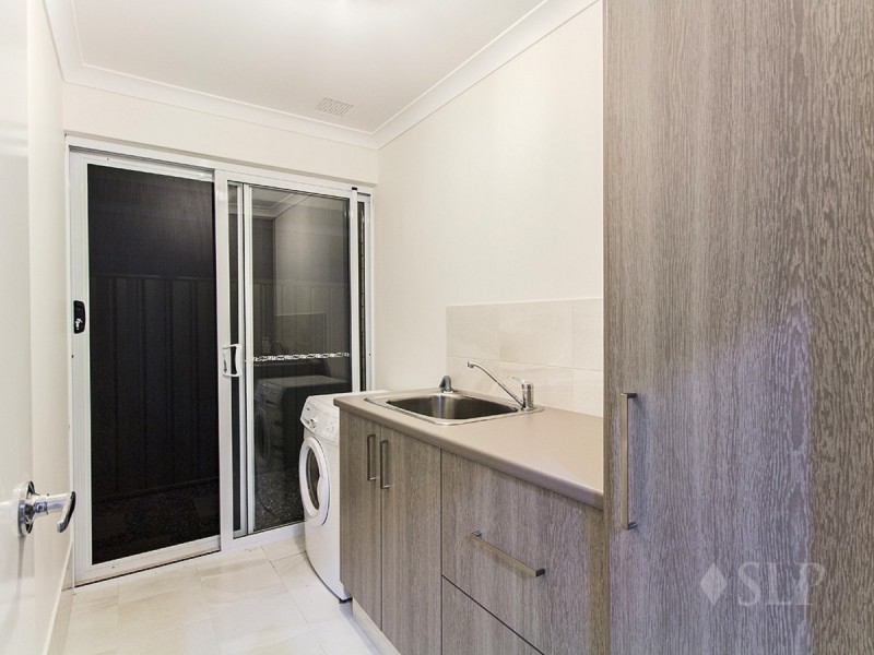 7 Egerton Road, Parmelia WA 6167