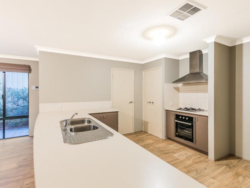 7 Euston Link, Bertram WA 6167